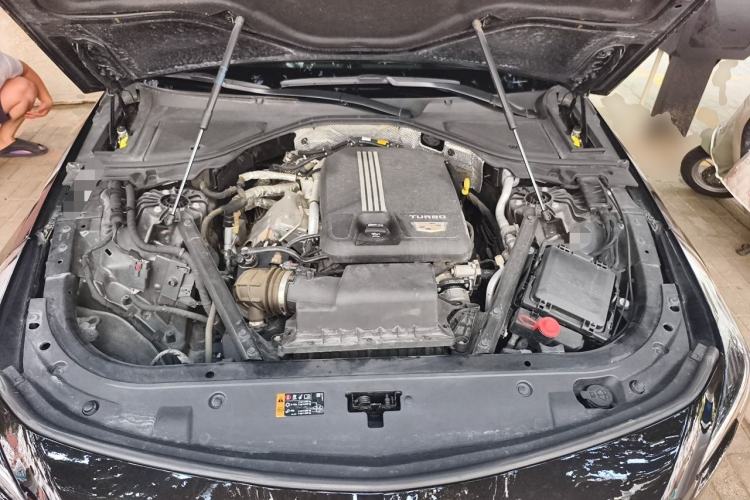 Used Cadillac CT6 2021 28T Elite Edition Engine Bay