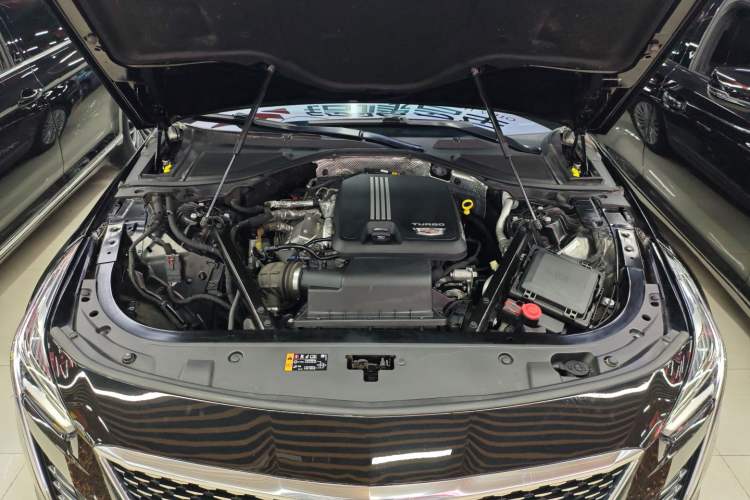 Used Cadillac CT6 2021 28T Luxury Version Engine Bay