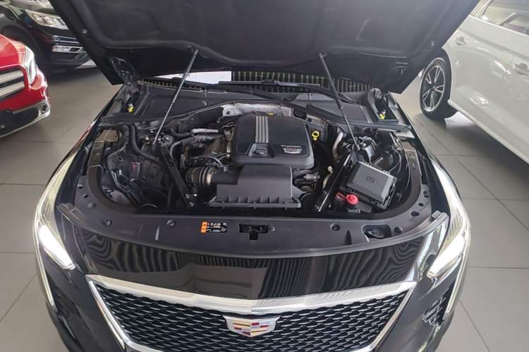 Used Cadillac CT6 2021 28T Elite Edition Engine Bay