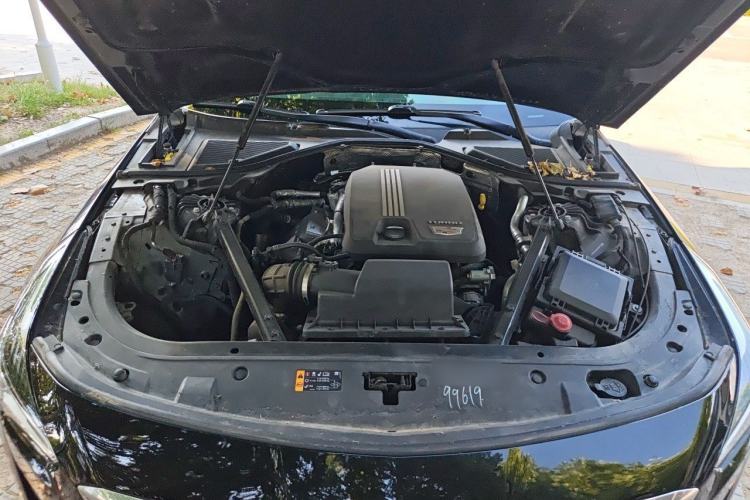 Used Cadillac CT6 2021 28T Luxury Version Engine Bay