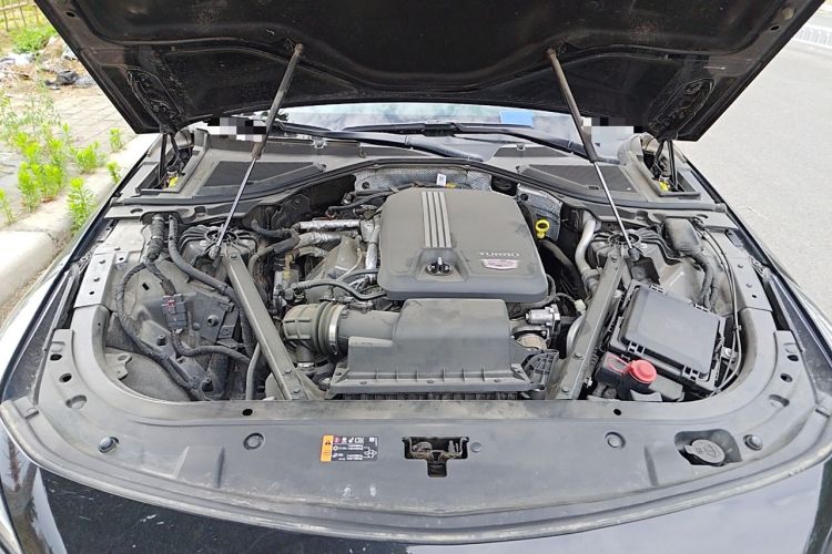 Used Cadillac CT6 2021 28T Fashion Edition Engine Bay