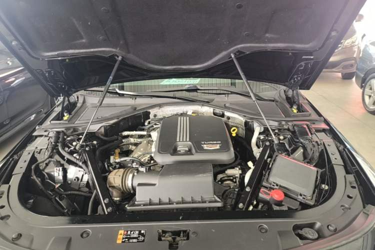 Used Cadillac CT6 2021 28T Fashion Edition Engine Bay
