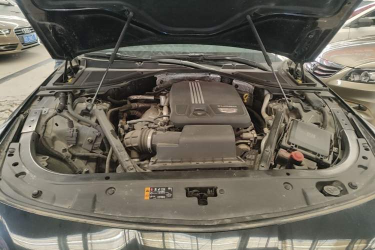 Used Cadillac CT6 2021 28T Fashion Edition Engine Bay