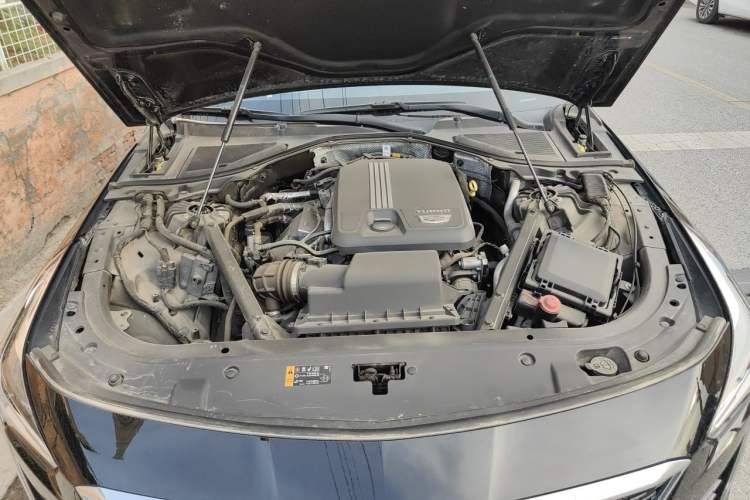 Used Cadillac CT6 2021 28T Luxury Version Engine Bay
