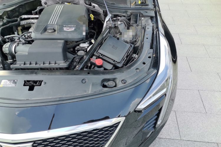 Used Cadillac CT6 2021 28T Luxury Version Engine Bay Left