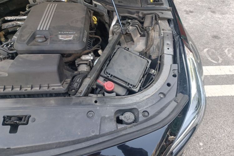 Used Cadillac CT6 2021 28T Luxury Version Engine Bay Left