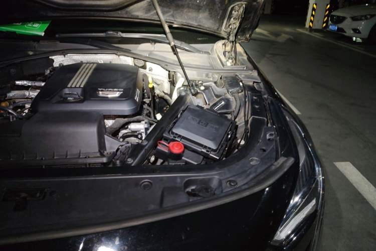 Used Cadillac CT6 2021 28T Elite Edition Engine Bay Left