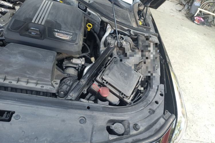 Used Cadillac CT6 2021 28T Luxury Version Engine Bay Left