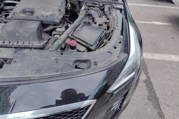 Used Cadillac CT6 2021 28T Luxury Version Engine Bay Left