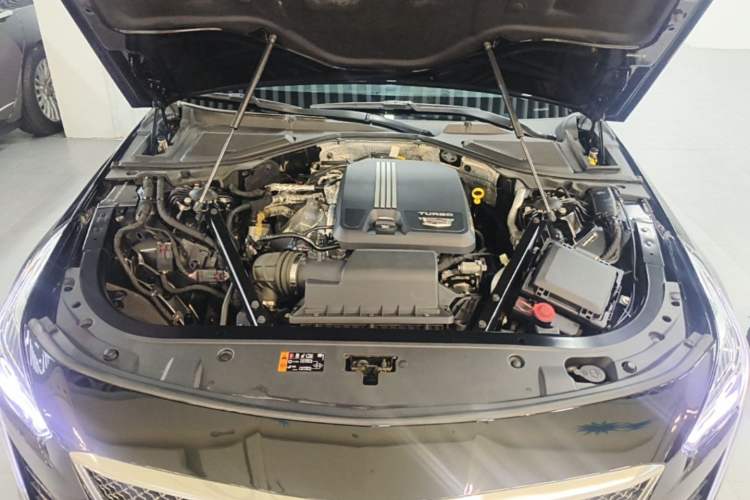 Used Cadillac CT6 2021 28T Flagship Super Cruise Version Engine Bay