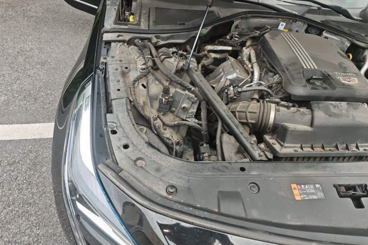 Used Cadillac CT6 2021 28T Fashion Edition Engine Bay Right