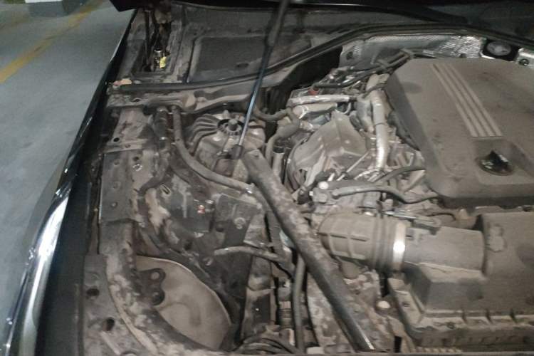 Used Cadillac CT6 2021 28T Elite Edition Engine Bay Right