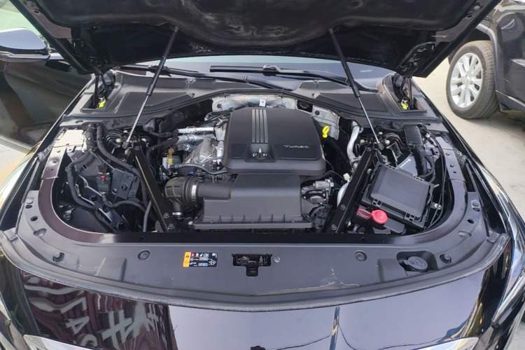 Used Cadillac CT6 2021 28T Luxury Version Engine Bay
