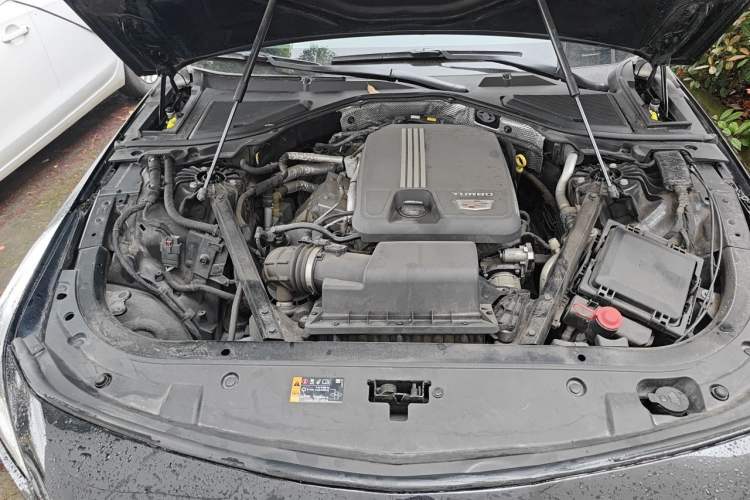 Used Cadillac CT6 2021 28T Luxury Version Engine Bay