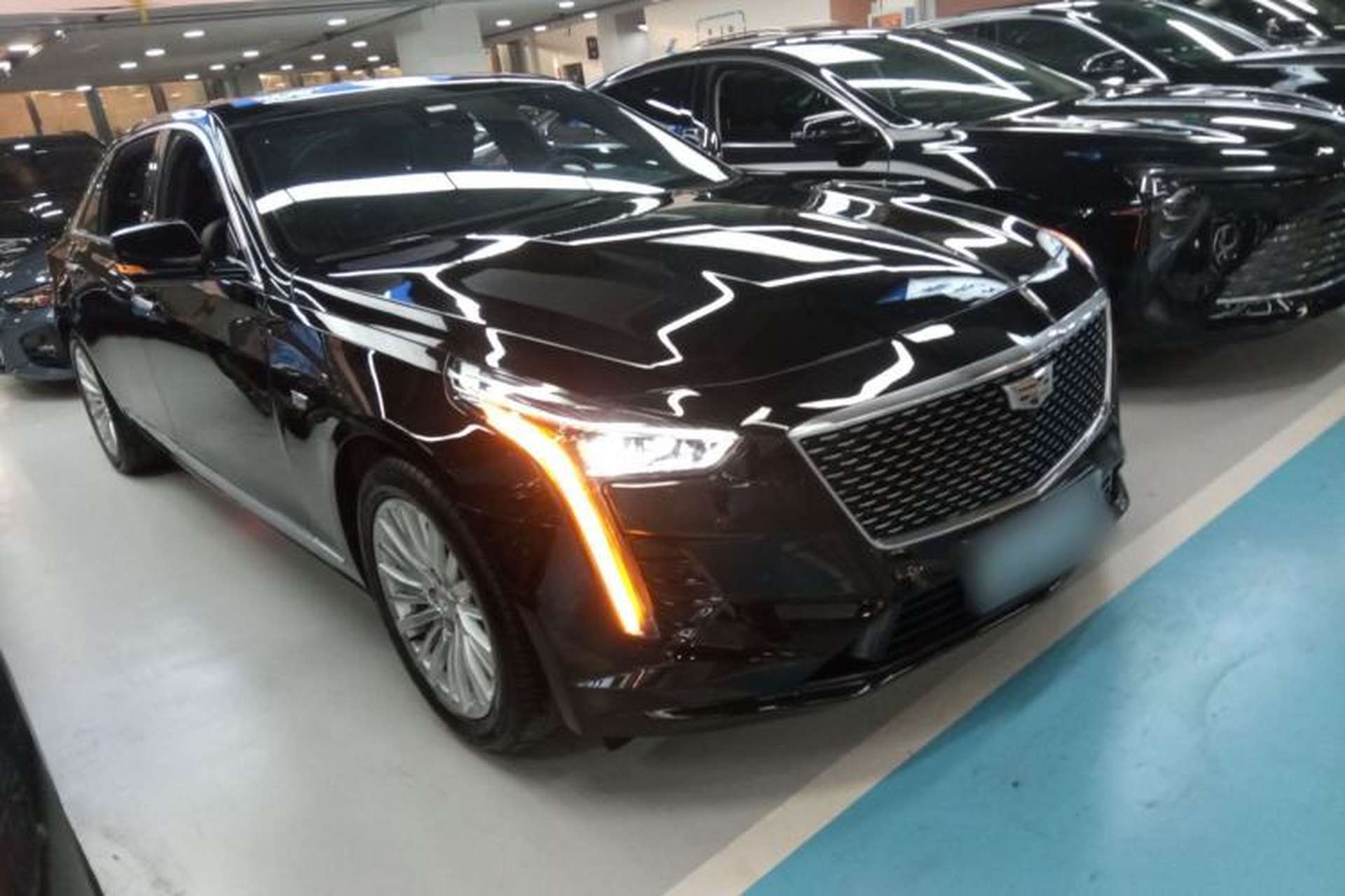 Used Cadillac CT6 2021 28T Luxury Version Exterior 2