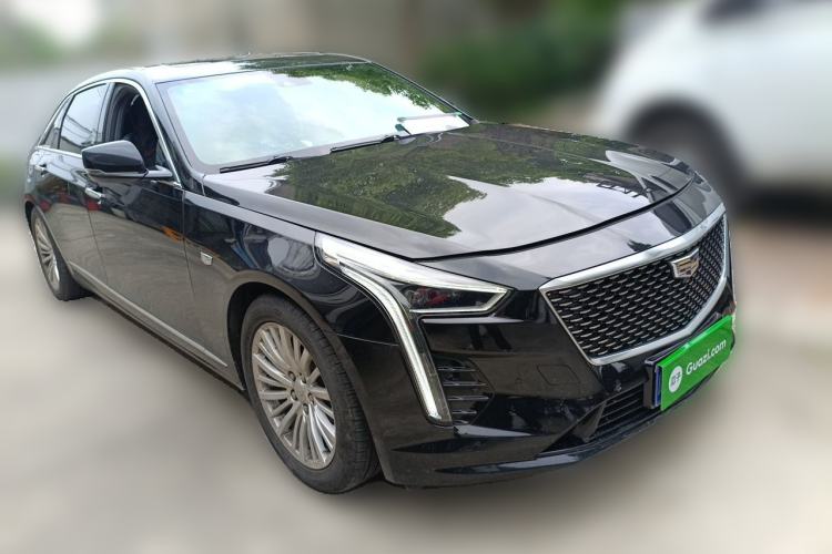 Used Cadillac CT6 2021 28T Luxury Version Front Right 45 Deg