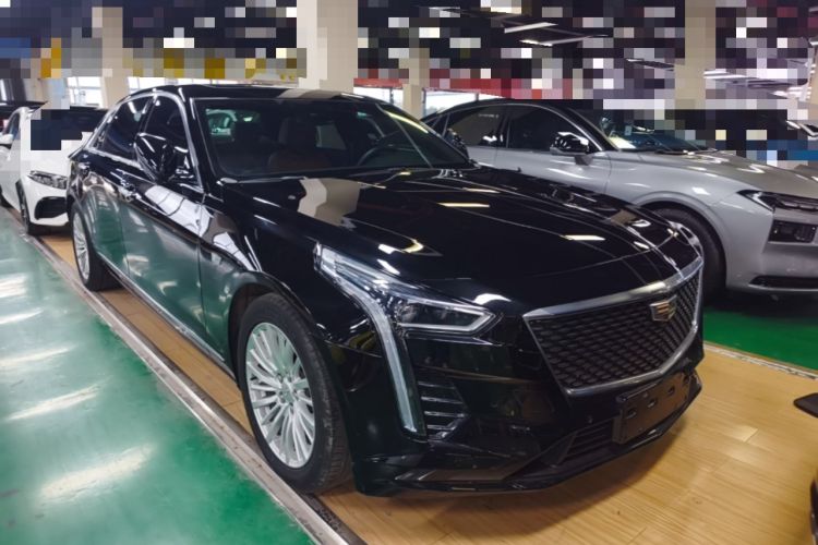 Used Cadillac CT6 2021 28T Luxury Version Front Right 45 Deg