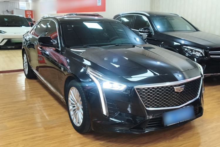 Used Cadillac CT6 2021 28T Luxury Version Front Right 45 Deg