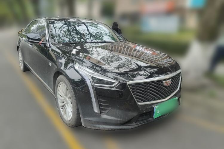 Used Cadillac CT6 2021 28T Luxury Version Front Right 45 Deg