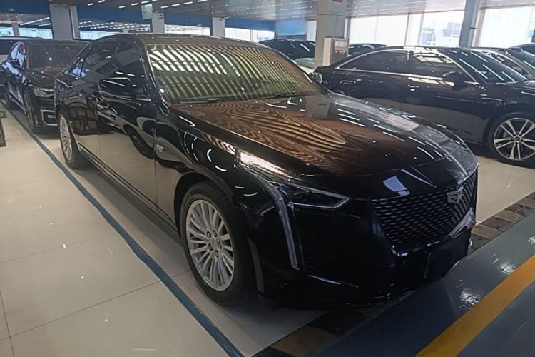Used Cadillac CT6 2021 28T Luxury Version Front Right 45 Deg