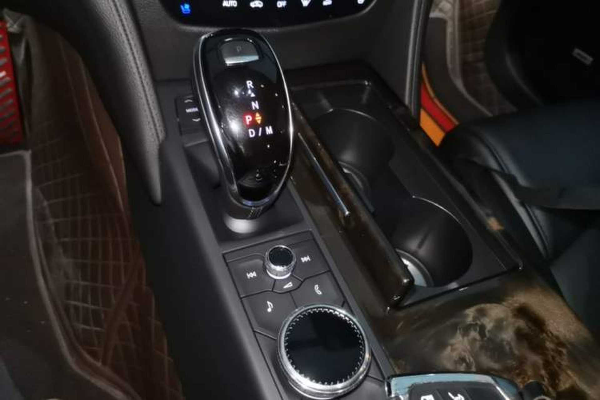 Used Cadillac CT6 2021 28T Luxury Version Gear Lever