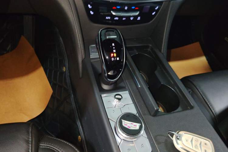 Used Cadillac CT6 2021 28T Elite Edition Gear Lever