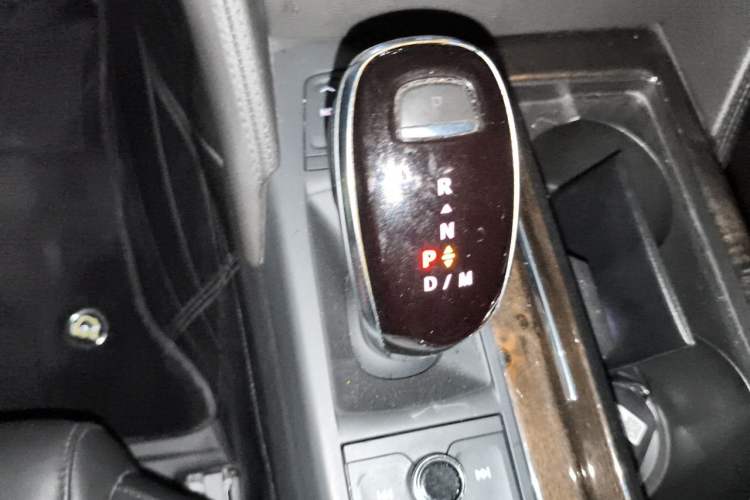 Used Cadillac CT6 2021 28T Luxury Version Gear Lever