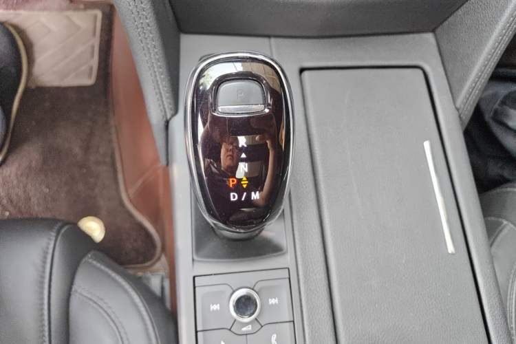 Used Cadillac CT6 2021 28T Elite Edition Gear Lever