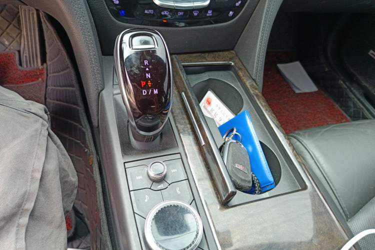 Used Cadillac CT6 2021 28T Luxury Version Gear Lever