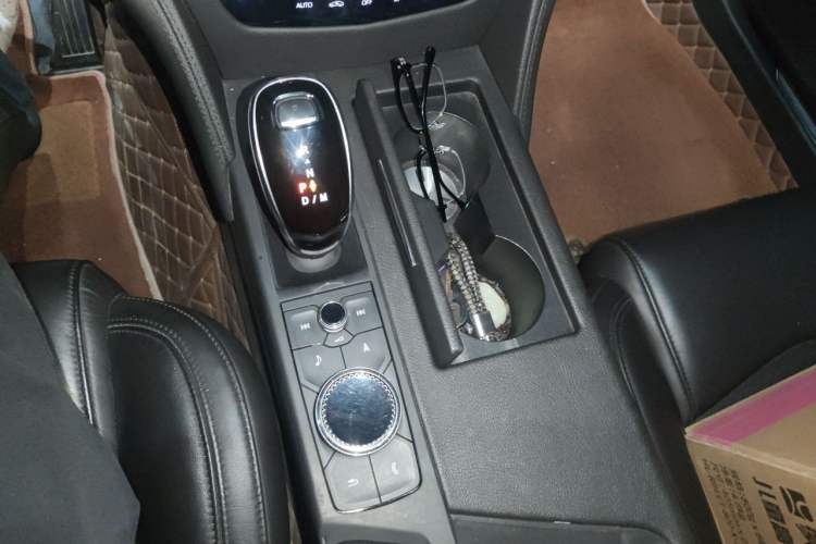 Used Cadillac CT6 2021 28T Elite Edition Gear Lever