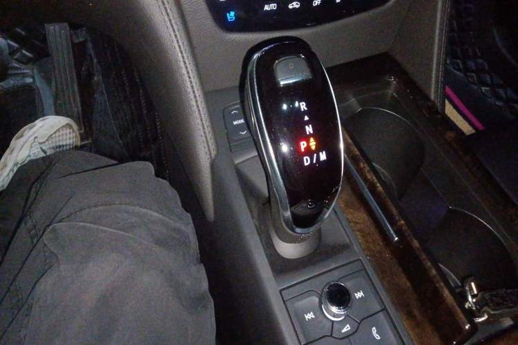 Used Cadillac CT6 2021 28T Luxury Version Gear Lever