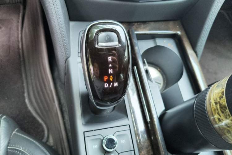 Used Cadillac CT6 2021 28T Luxury Version Gear Lever