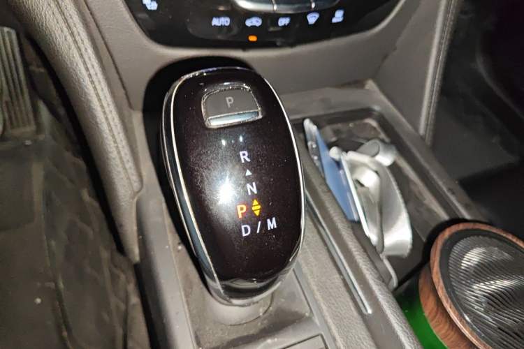 Used Cadillac CT6 2021 28T Elite Edition Gear Lever