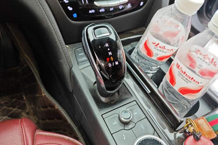 Used Cadillac CT6 2021 28T Luxury Sport Model Gear Lever