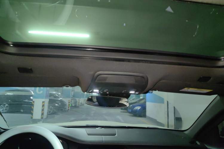 Used Cadillac CT6 2021 28T Luxury Version Headliner
