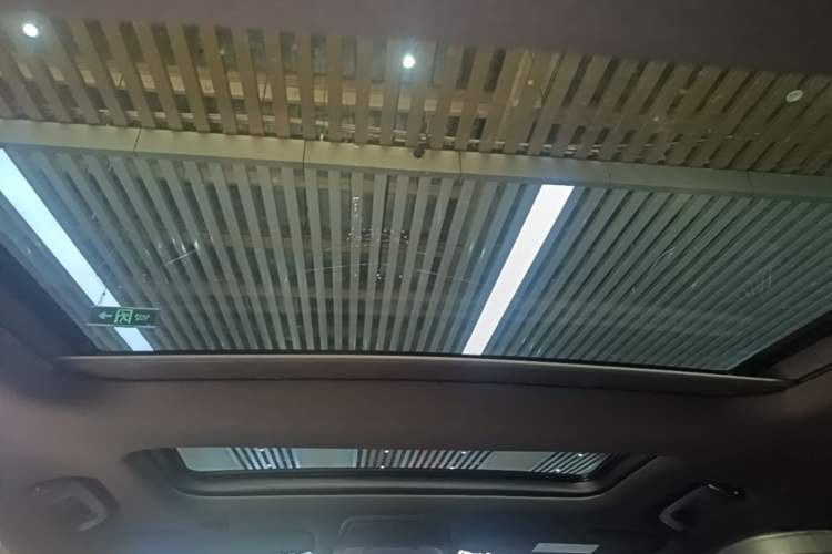 Used Cadillac CT6 2021 28T Luxury Version Headliner