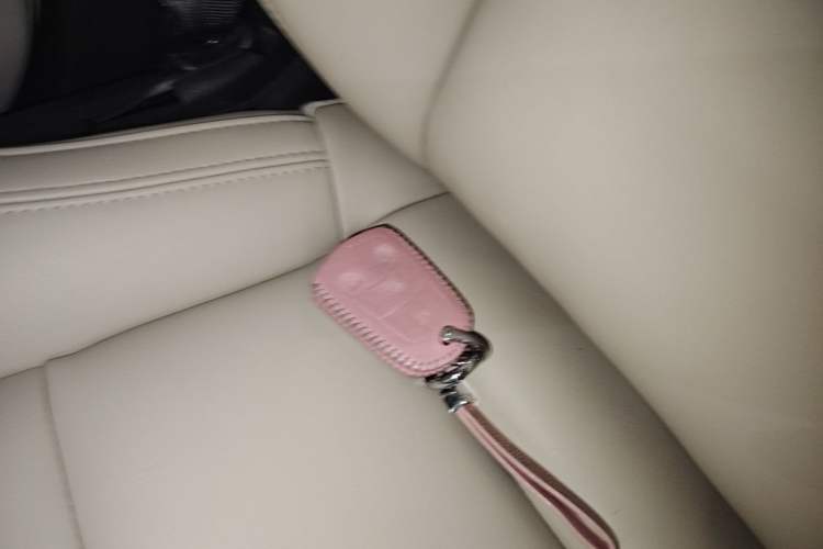 Used Cadillac CT6 2021 28T Fashion Edition Interior 1