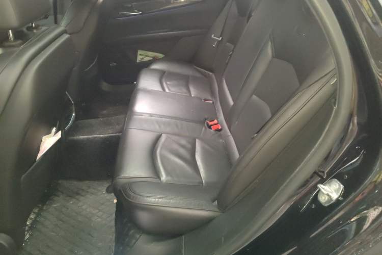 Used Cadillac CT6 2021 28T Luxury Version Interior 4