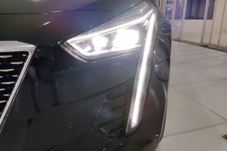 Used Cadillac CT6 2021 28T Elite Edition Left Front Headlight