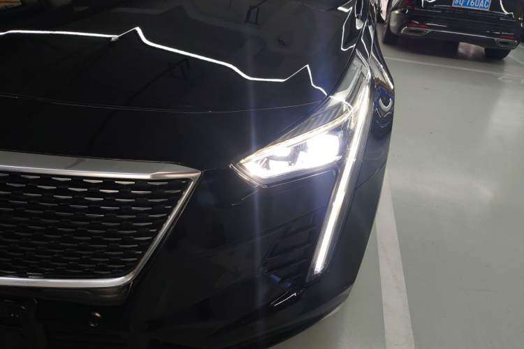 Used Cadillac CT6 2021 28T Elite Edition Left Front Headlight