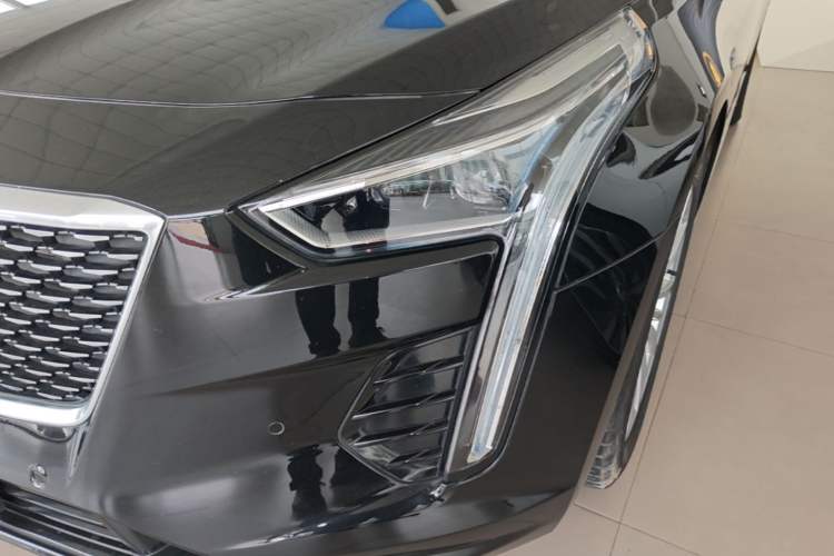 Used Cadillac CT6 2021 28T Elite Edition Left Front Headlight