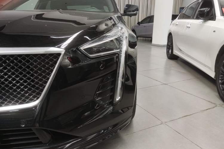 Used Cadillac CT6 2021 28T Luxury Sport Model Left Front Headlight