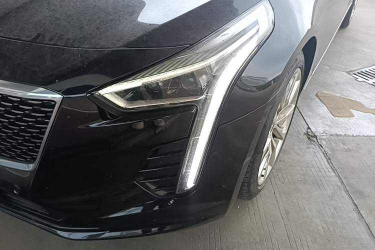 Used Cadillac CT6 2021 28T Fashion Edition Left Front Headlight