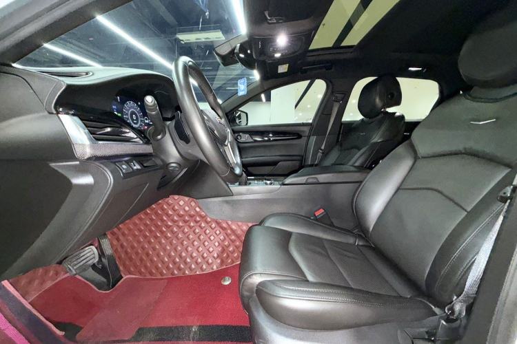 Used Cadillac CT6 2021 28T Luxury Version Left Front Seat