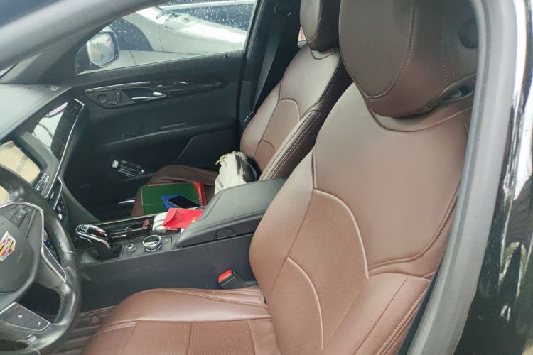 Used Cadillac CT6 2021 28T Luxury Version Left Front Seat