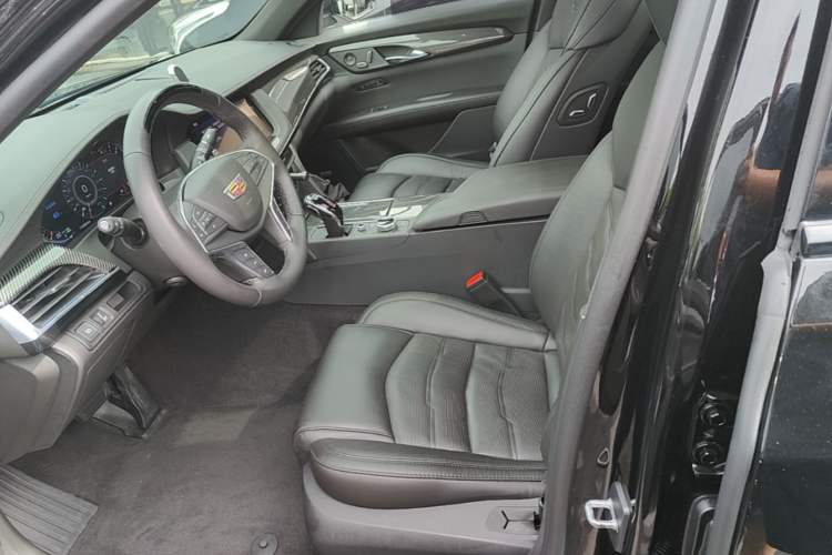 Used Cadillac CT6 2021 28T Flagship Super Cruise Version Left Front Seat