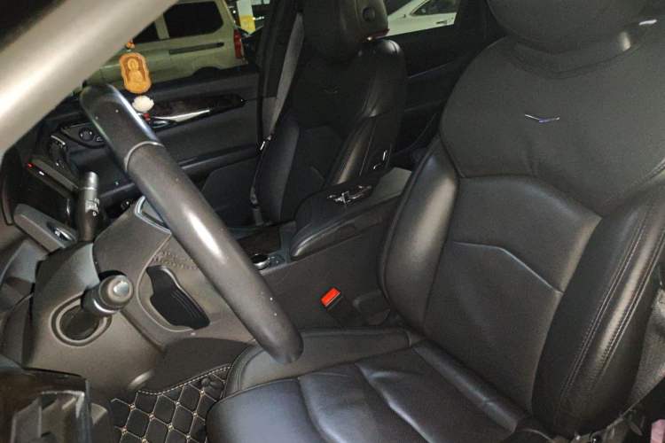 Used Cadillac CT6 2021 28T Luxury Version Left Front Seat