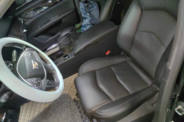 Used Cadillac CT6 2021 28T Luxury Version Left Front Seat