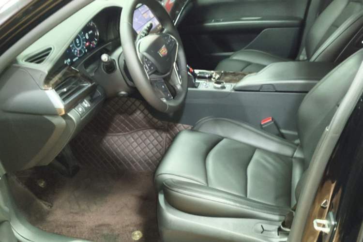 Used Cadillac CT6 2021 28T Luxury Version Left Front Seat