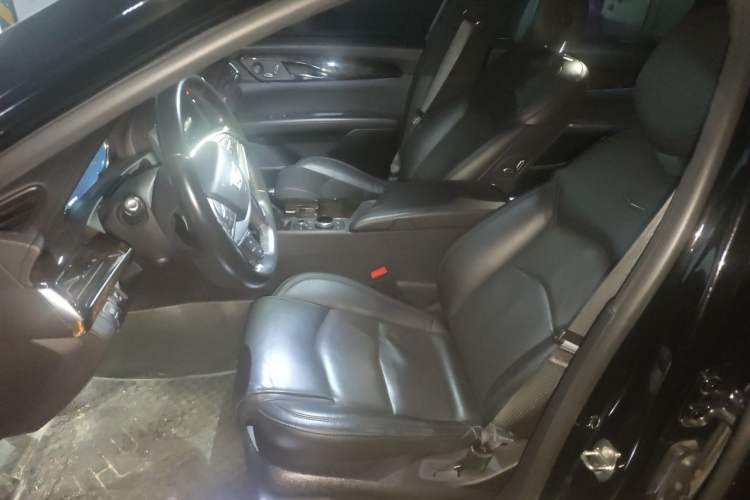 Used Cadillac CT6 2021 28T Luxury Version Left Front Seat